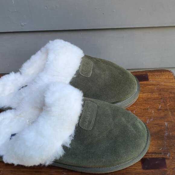 Nautica Gray Suede Off White Faux Shearling Scuffs size 7-8 - Picture 7 of 7
